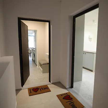 Sunshine Apartment Tirana