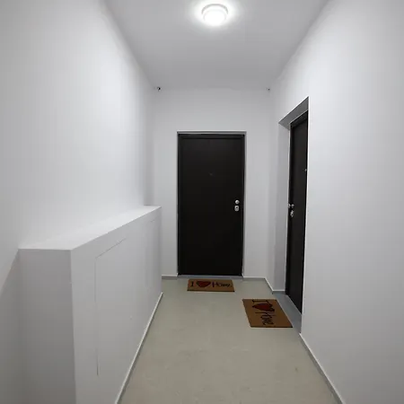 Sunshine Apartment Tirana