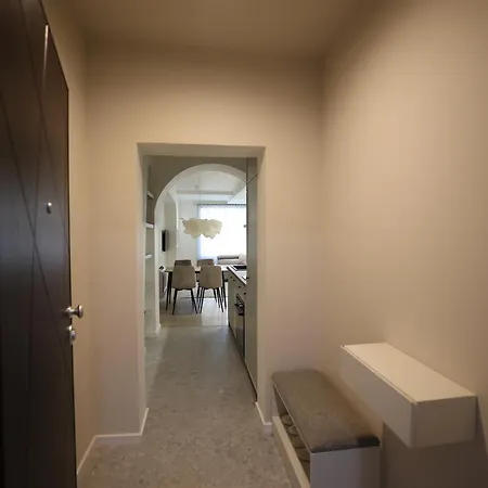 Sunshine Apartment